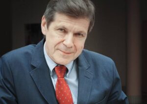 prof Grzegorz Opolski