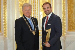 otis z diamentami 2016