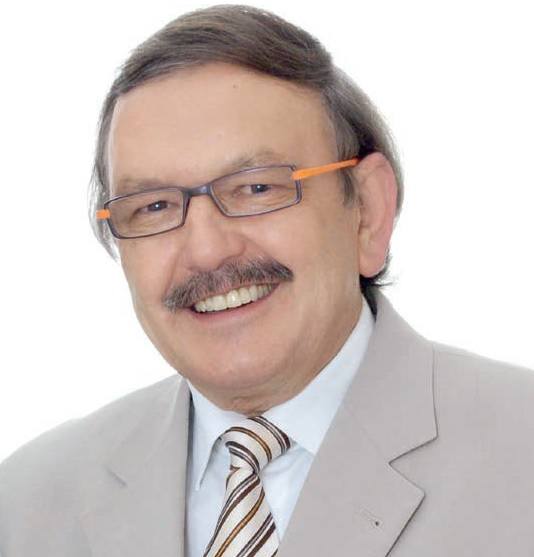 prof. Romuald Olszański