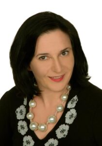 Dr n. med Elżbieta Puacz