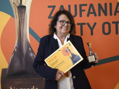 Prof. Lidia Rudnicka (nagrodzona za dorobek życia)