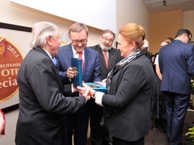 Zloty-otis-2013_zloty-otis-09