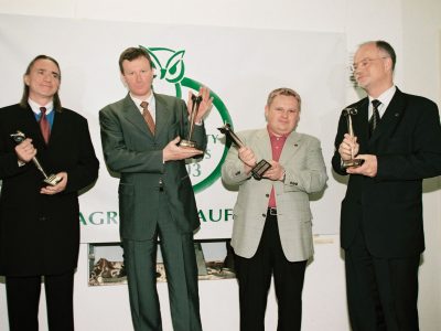 zloty-otis-2003-galeria_02