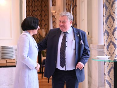 zloty-otis-2023-OTI_7924_cr