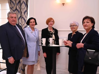 zloty-otis-2023-OTI_7973_cr