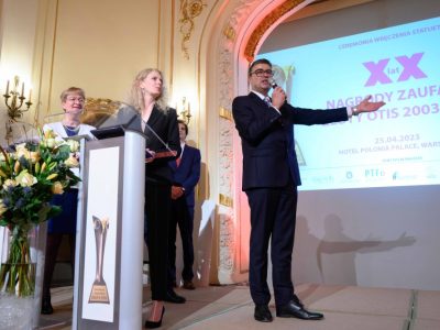 zloty-otis-2023-OTI_8207-copy