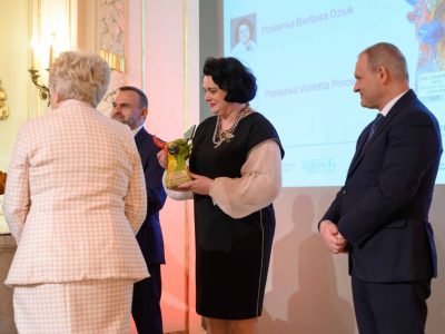 zloty-otis-2023-OTI_8725-copy